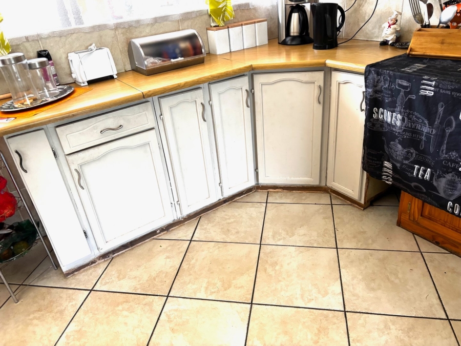 3 Bedroom Property for Sale in Songloed North West